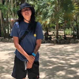 Meet your Posher, Elsa